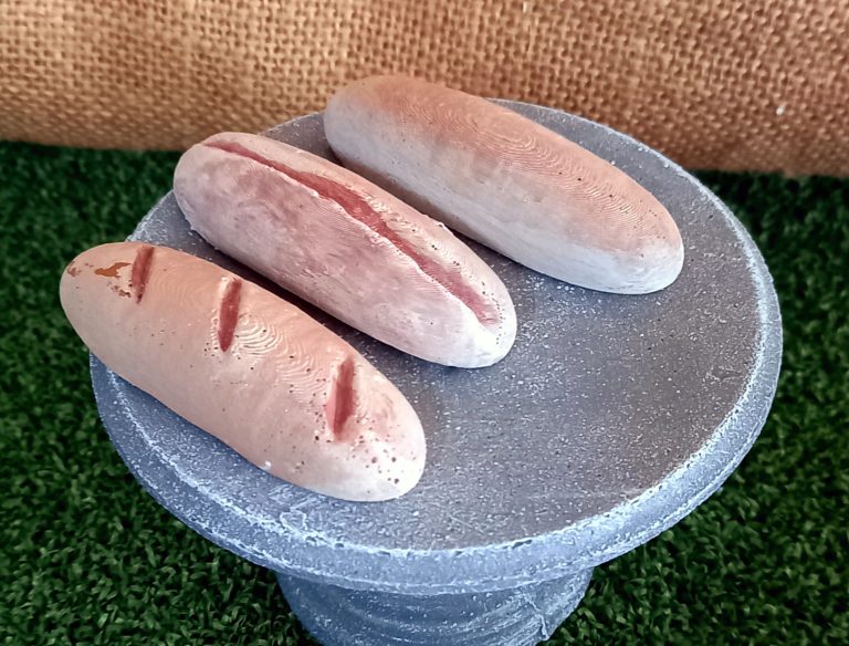 MS 145 – Bread loaves x 3