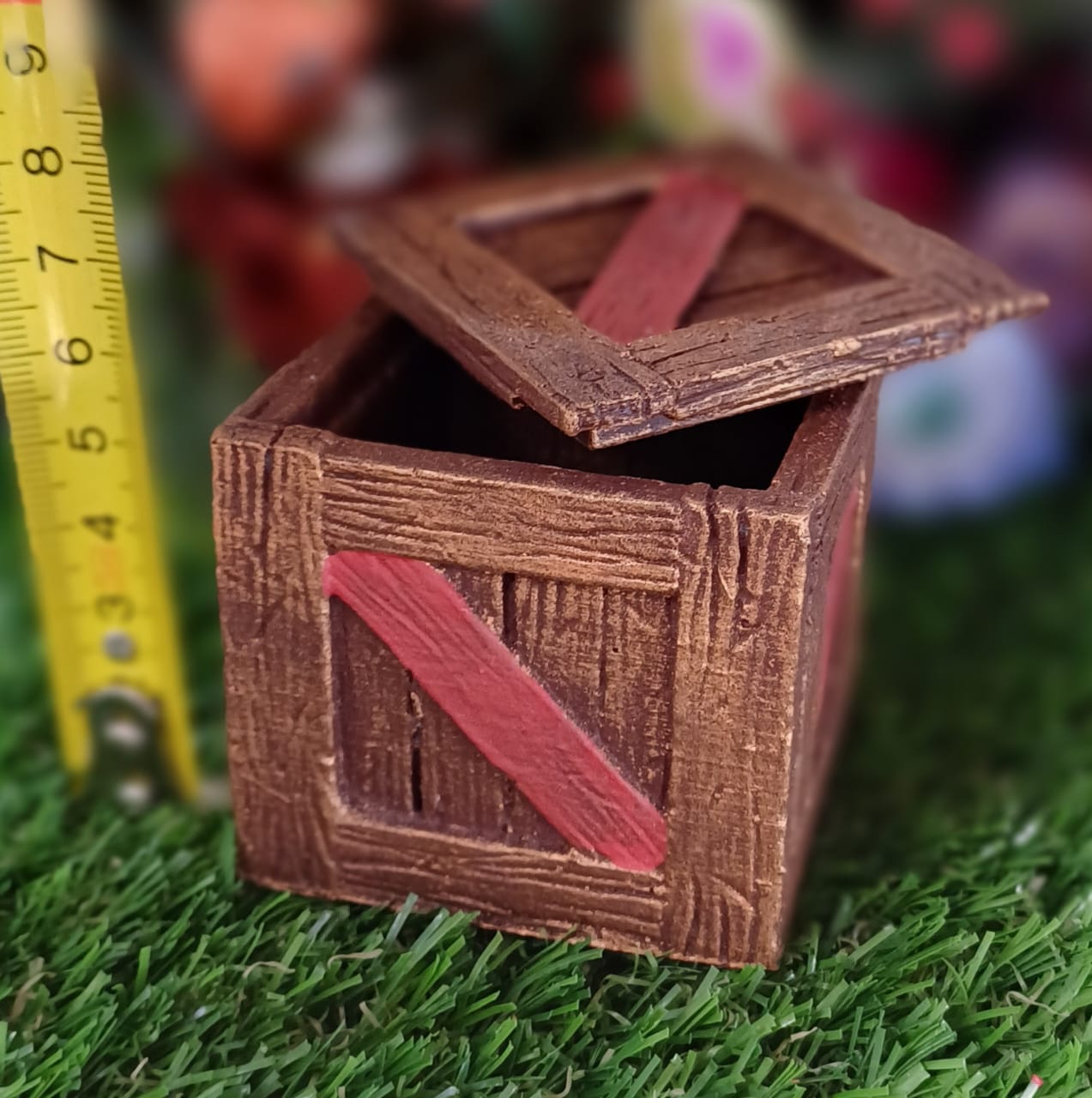 Gnome & Co. Supply Crate — size reference